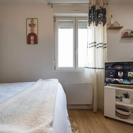 306 Chanzy - Boheme Chic - Cosy - Centre Apartment
