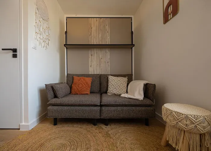 306 Chanzy - Boheme Chic - Cosy - Centre Apartment *